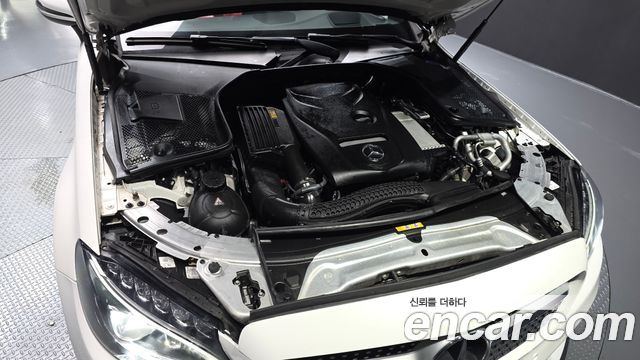 Mercedes-Benz C-Class (W205) C200 Cabriolet 2017 — фото 6