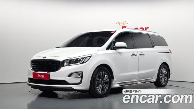 Kia Carnival 11-Seater Prestige 2019 — фото 1