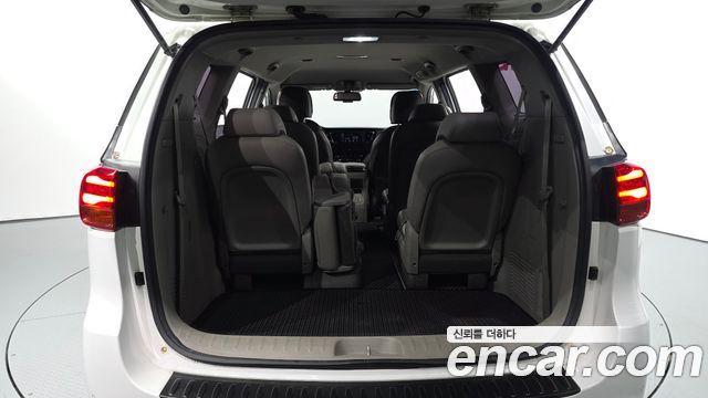 Kia Carnival 11-Seater Prestige 2019 — фото 20