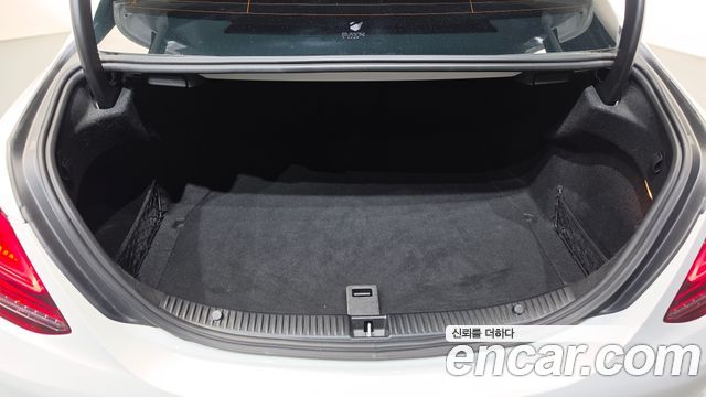 Mercedes-Benz C-Class (W205) C220 d 4MATIC Exclusive 2019 — фото 20
