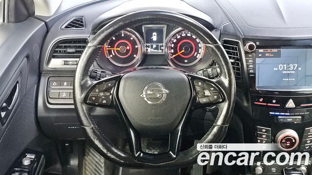 KG Mobility (SsangYong) Tivoli Air Diesel IX 2WD 2019 — фото 15