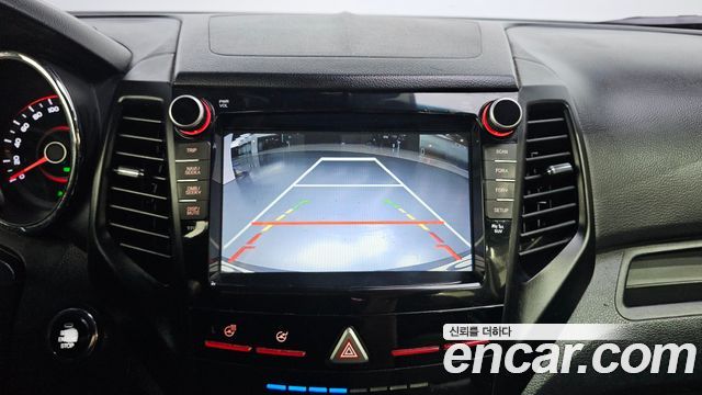 KG Mobility (SsangYong) Tivoli Air Diesel IX 2WD 2019 — фото 17