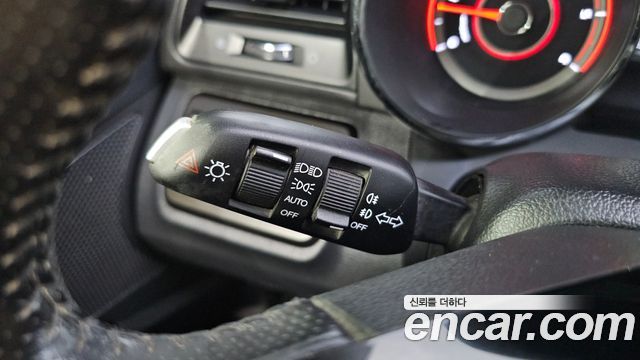 KG Mobility (SsangYong) Tivoli Air Diesel IX 2WD 2019 — фото 18