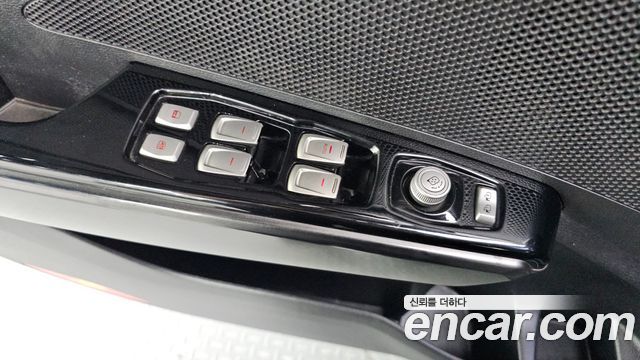 KG Mobility (SsangYong) Tivoli Air Diesel IX 2WD 2019 — фото 20
