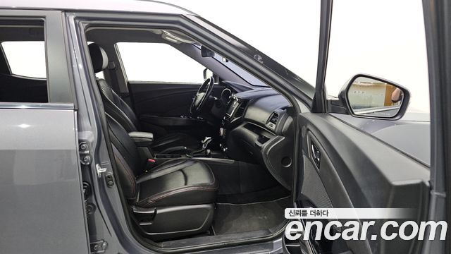 KG Mobility (SsangYong) Tivoli Air Diesel IX 2WD 2019 — фото 22