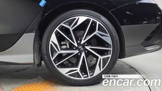 Hyundai Ioniq 6 Long Range Prestige 2023 — фото 5