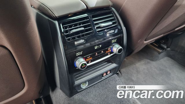 BMW 6 Series GT (G32) 640i xDrive M Sport 2021 — фото 31