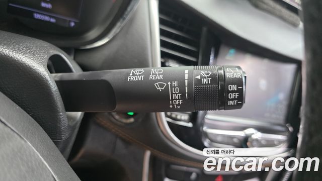 Chevrolet Trax 1.4 LT Core 2019 — фото 28