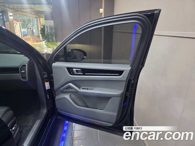 Porsche Cayenne (PO536) 3.0 E-Hybrid 2020 — фото 20