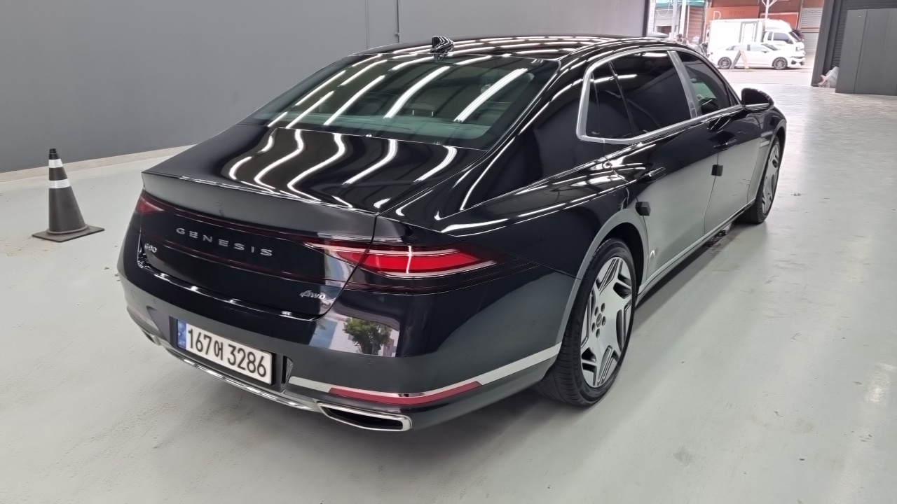 Genesis G90 (RS4) Gasoline 3.5 Turbo e-S/C AWD LWB 2022 — фото 2