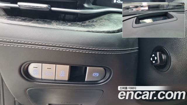 Genesis G90 (RS4) Gasoline 3.5 Turbo e-S/C AWD LWB 2022 — фото 21