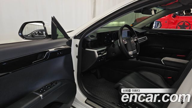 Hyundai Grandeur (GN7) 3.5 LPG 2WD (Taxi) Deluxe 2023 — фото 10