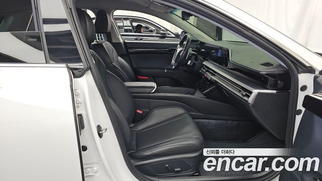 Hyundai Grandeur (GN7) 3.5 LPG 2WD (Taxi) Deluxe 2023 — фото 11