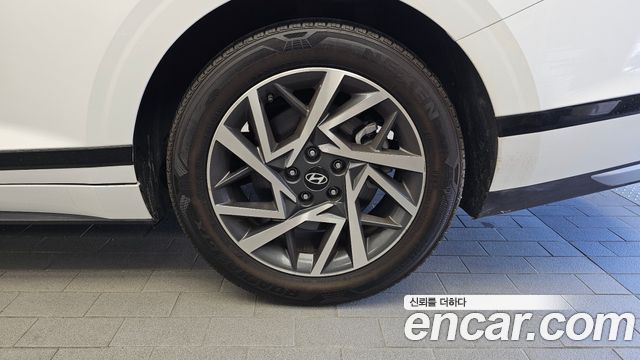 Hyundai Grandeur (GN7) 3.5 LPG 2WD (Taxi) Deluxe 2023 — фото 21