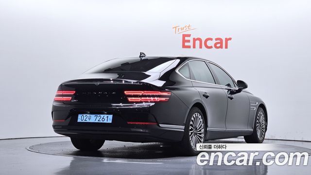 Genesis Electrified G80 (RG3) e-AWD 2022 — фото 2