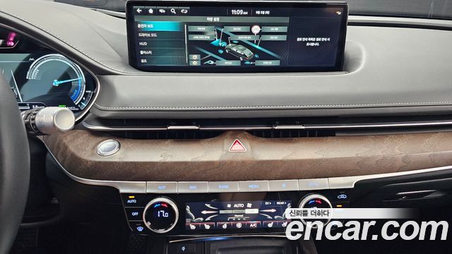 Genesis Electrified G80 (RG3) e-AWD 2022 — фото 14