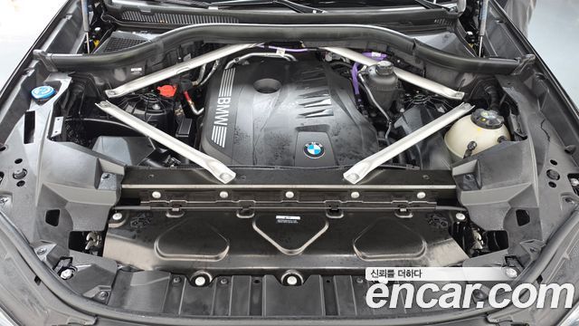 BMW X5 (G05) xDrive 40i xLine 2024 — фото 6