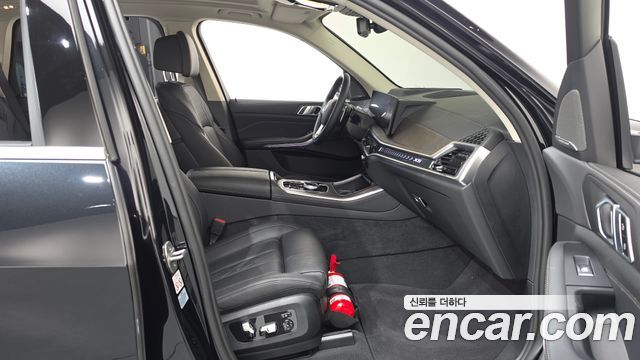 BMW X5 (G05) xDrive 40i xLine 2024 — фото 15