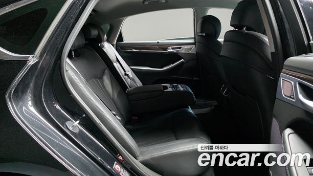 Genesis G80 3.3 GDI Premium Luxury 2017 — фото 11