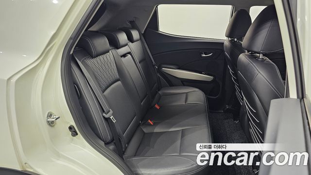 KG Mobility (SsangYong) Tivoli Armor TX 2WD 2019 — фото 26
