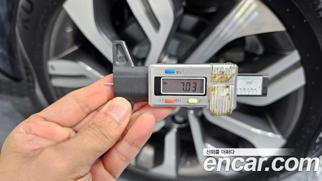 KG Mobility (SsangYong) Tivoli Armor TX 2WD 2019 — фото 28