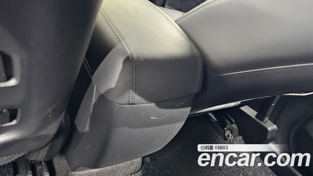 KG Mobility (SsangYong) Tivoli Armor TX 2WD 2019 — фото 31