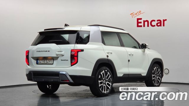 KG Mobility (SsangYong) Torres Gasoline 1.5 4WD T7 2023 — фото 2