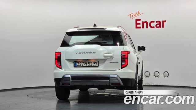 KG Mobility (SsangYong) Torres Gasoline 1.5 4WD T7 2023 — фото 4
