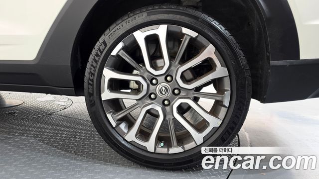 KG Mobility (SsangYong) Torres Gasoline 1.5 4WD T7 2023 — фото 21