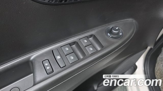 Chevrolet Spark Premier 2019 — фото 11