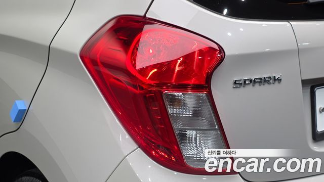 Chevrolet Spark Premier 2019 — фото 23