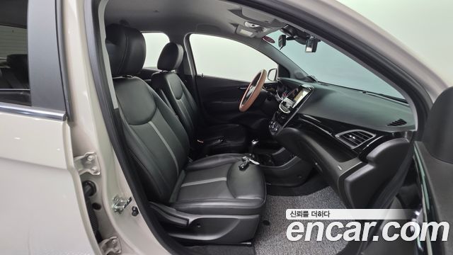 Chevrolet Spark Premier 2019 — фото 26