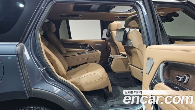 Land Rover Range Rover (V) P530 Autobiography Long Wheel Base 2024 — фото 15