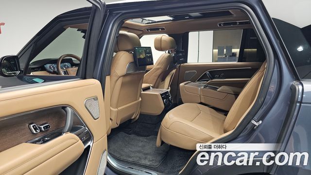 Land Rover Range Rover (V) P530 Autobiography Long Wheel Base 2024 — фото 16