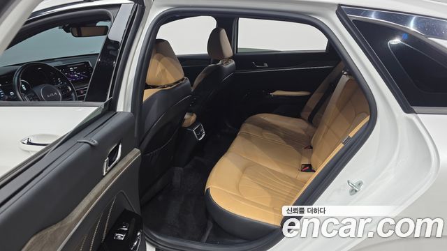 Kia K5 Hybrid (III) Signature 2022 — фото 26