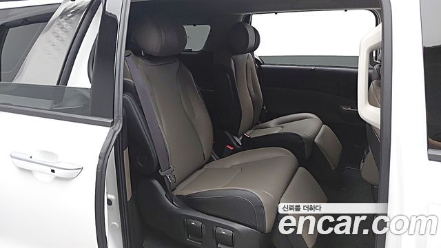 Kia Carnival (IV) Diesel 7-Seater Signature 2025 — фото 7