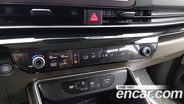 Kia Carnival (IV) Diesel 7-Seater Signature 2025 — фото 18
