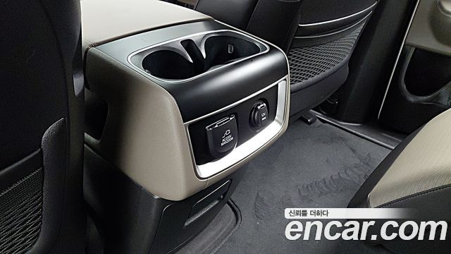 Kia Carnival (IV) Diesel 7-Seater Signature 2025 — фото 22