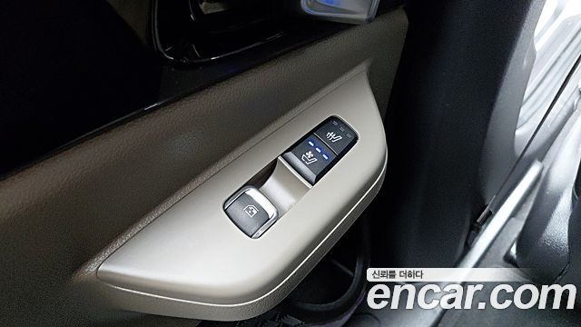 Kia Carnival (IV) Diesel 7-Seater Signature 2025 — фото 23