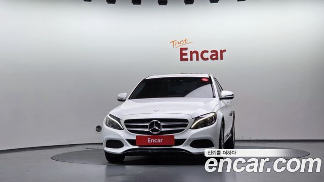 Mercedes-Benz C-Class (W205) C220 d 4MATIC 2017 — фото 3