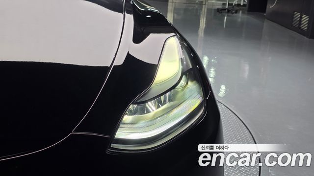 Tesla Model Y RWD 2023 — фото 22