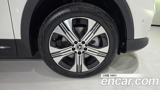 Mercedes-Benz EQB (X243) EQB300 4MATIC Progressive 2026 — фото 5