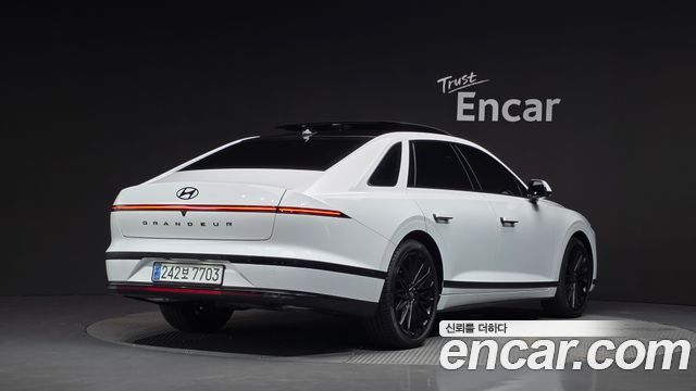 Hyundai Grandeur Hybrid (GN7) Calligraphy 2025 — фото 2