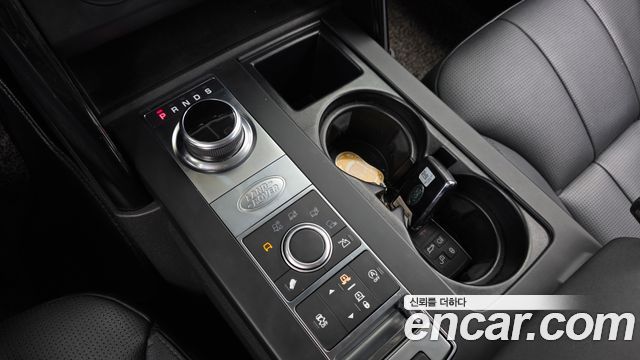 Land Rover Discovery 5 2.0 SD4 SE 2019 — фото 9