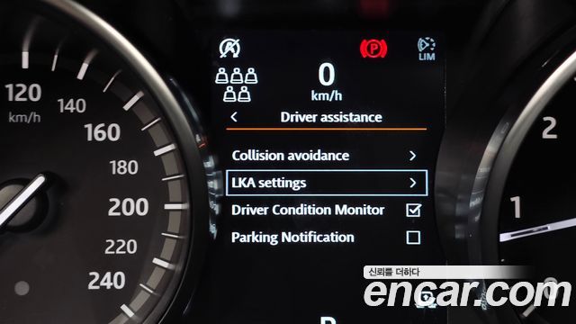 Land Rover Discovery 5 2.0 SD4 SE 2019 — фото 15