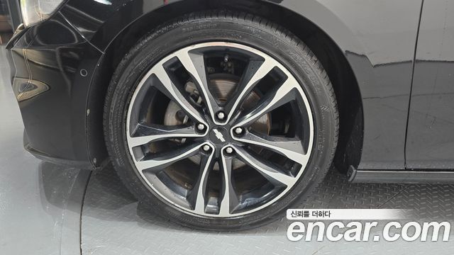 Chevrolet Malibu 1.5 Turbo Perfect Black LTZ Premium Safety 2017 — фото 5