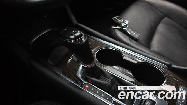 Chevrolet Malibu 1.5 Turbo Perfect Black LTZ Premium Safety 2017 — фото 9