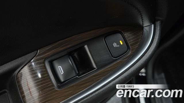Chevrolet Malibu 1.5 Turbo Perfect Black LTZ Premium Safety 2017 — фото 18