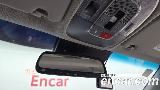 Hyundai Nexo Premium 2023 — фото 17