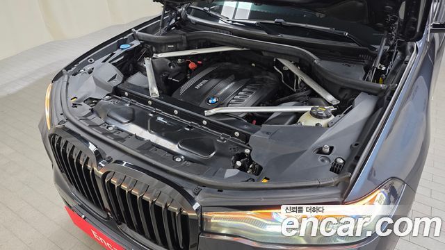 BMW X7 (G07) xDrive 30d M Sport First Edition 2019 — фото 6